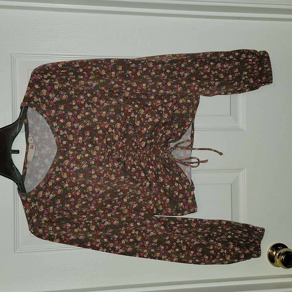 SO Floral Crop Top - Size L (Juniors)